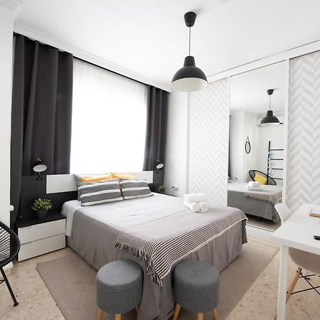 Nordik Rooms Urban - Trinidad "Copenhague" Малага Экстерьер фото