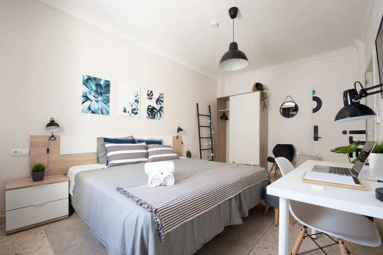 Nordik Rooms Urban - Trinidad "Copenhague" Малага Экстерьер фото