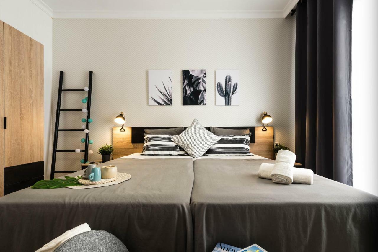 Nordik Rooms Urban - Trinidad "Copenhague" Малага Экстерьер фото
